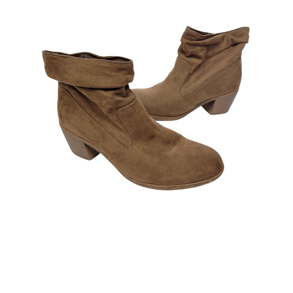 American Eagle Ankle Slouchy Boor Suede size 7 Tan brown Solid Man made materia…